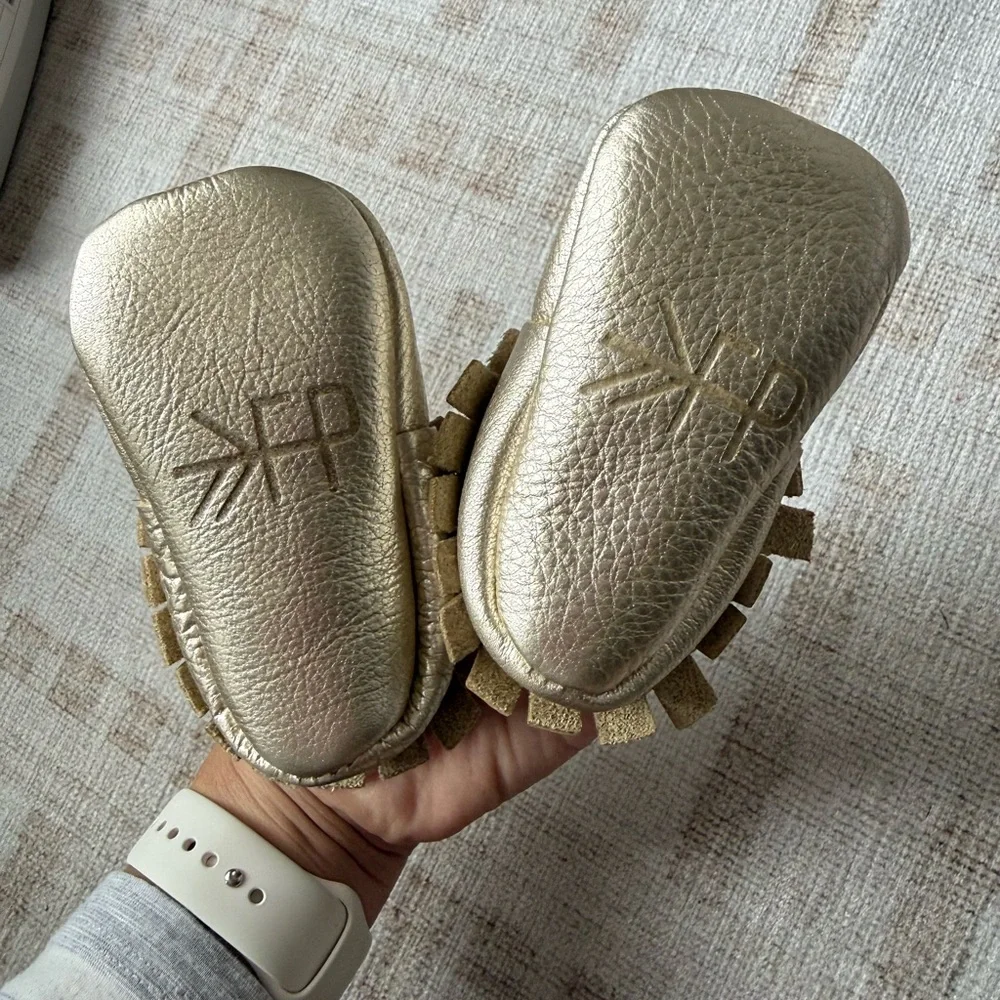 NEW Freshly Picked Newborn Moccasins with Fringe Platinum